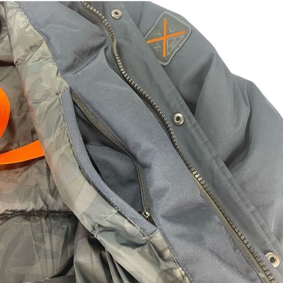 Madison Supply Mens Navy Down Winter Parka - Real Fur Trim Hood SZ Medium - Picture 7 of 16